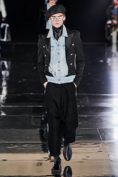 Look 56